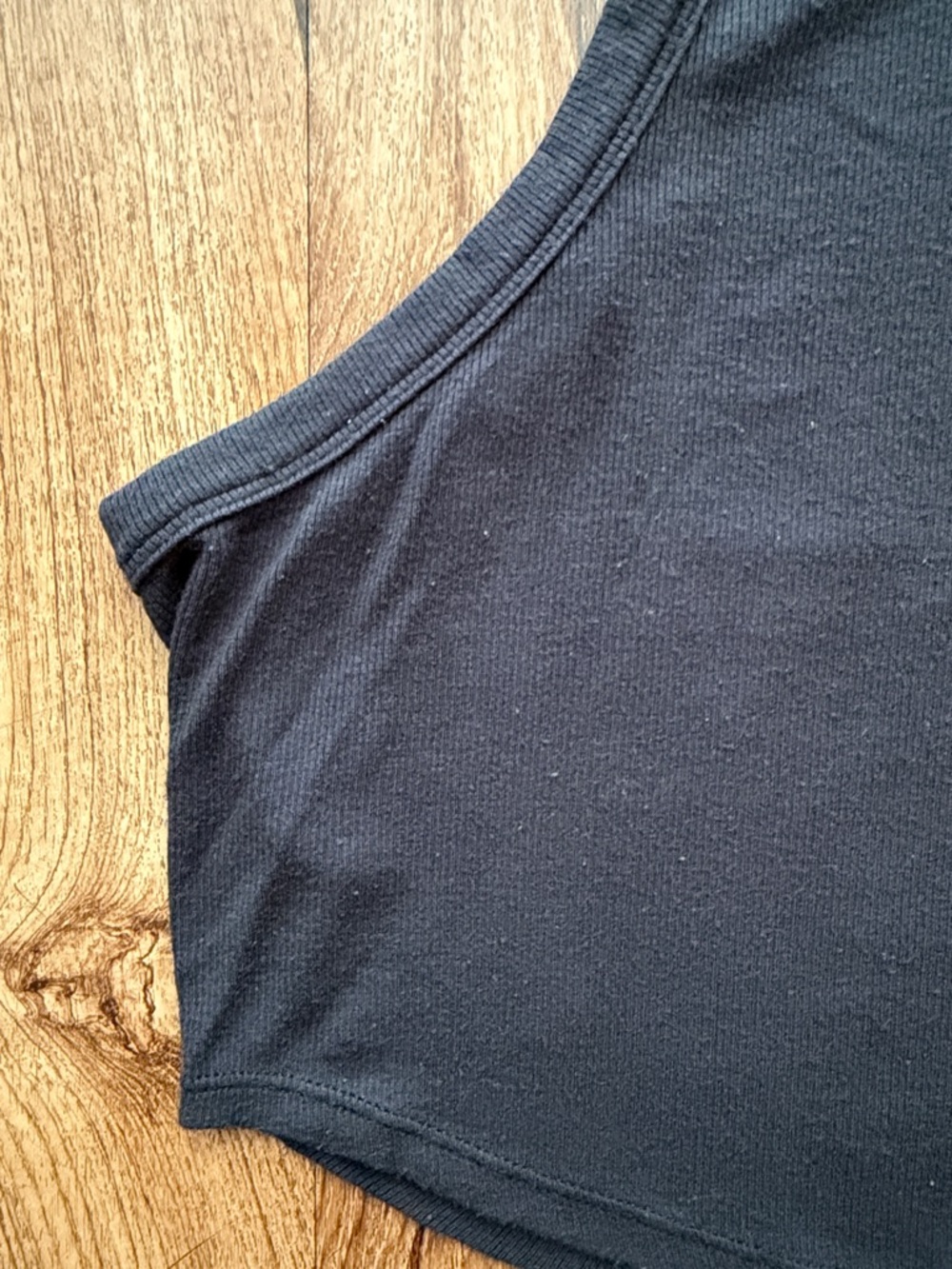 PAIR Lululemon Hold Tight Cropped Tanks - Picture 6 of 11